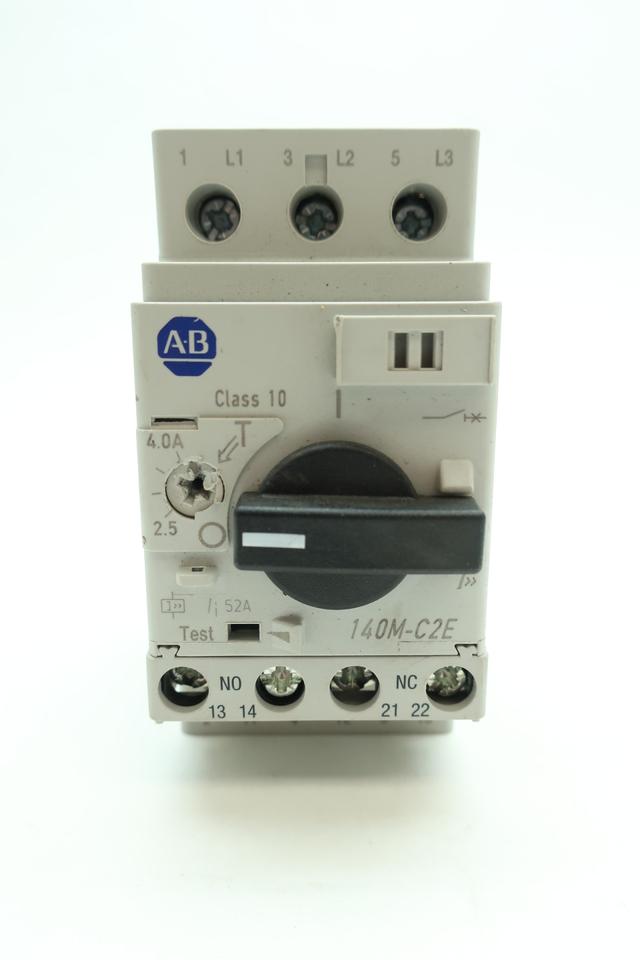 ALLEN BRADLEY 140M-C2E-B40 MANUAL STARTER 2.5-4.0A AMP 3HP