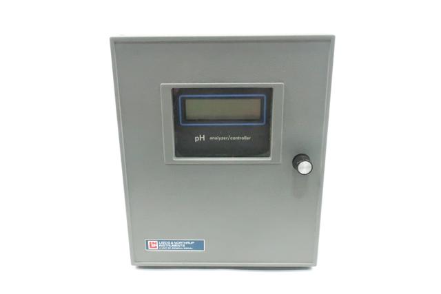 LEEDS NORTHRUP 7083-10 PH ANALYZER/CONTROLLER 120/240V-AC D614599