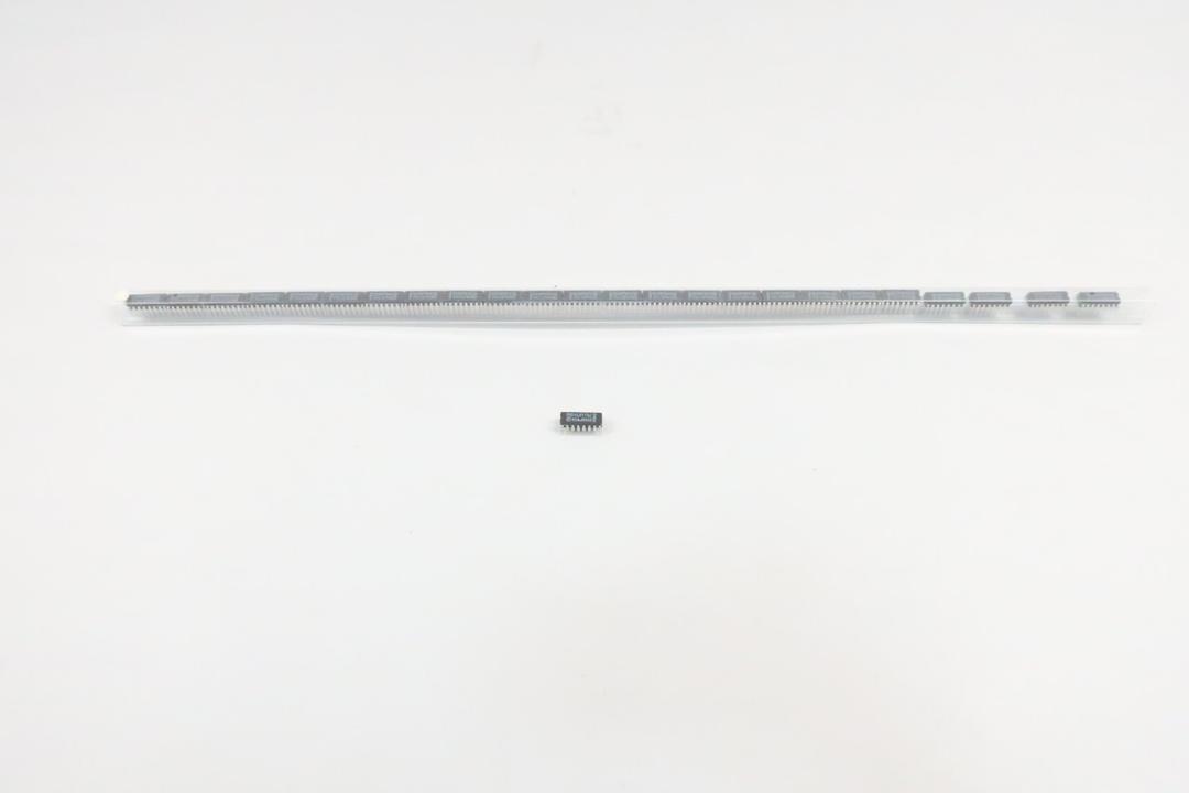 TUBE OF 25 NEW MOTOROLA SN54LS170J 16-PIN INTEGRATED CIRCUIT D615262