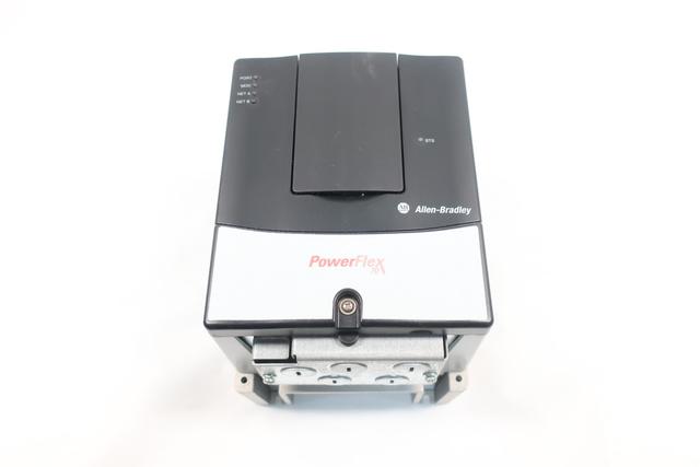 ALLEN BRADLEY 20AD5P0A0AYNNNC0 POWERFLEX 70 AC VFD DRIVE 480V-AC 3HP