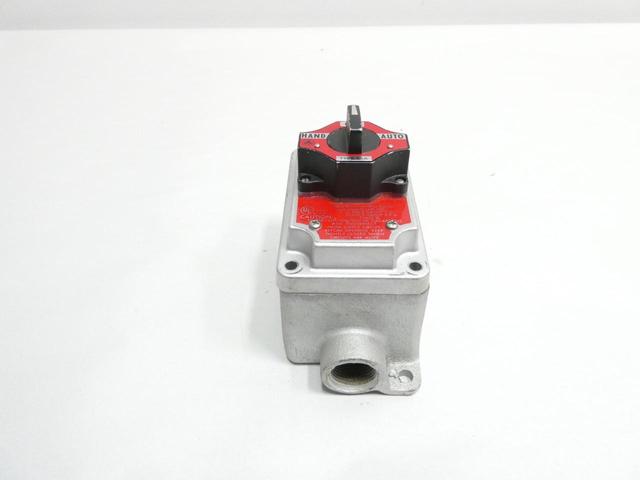APPLETON EFDC175-102 3 POS SELECTOR SWITCH 600V-AC