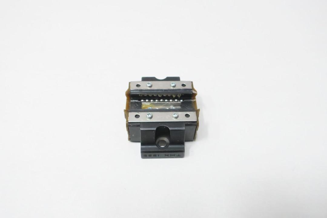 THK SR-15SB LINEAR BEARING 15MM