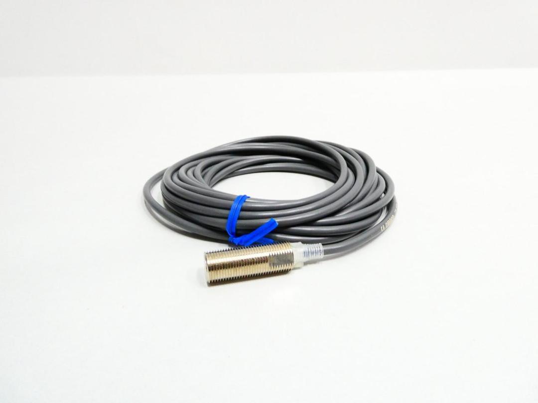 OMRON E2E-X2E2-N5M PROXIMITY SENSOR 12-24V-DC