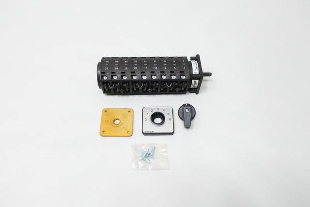 SALZER T225-61103-003M1 ROTARY SWITCH 380-440V