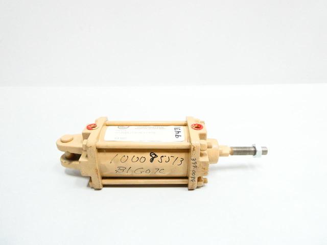 UNITED CONVEYOR UCC 4401-54 DOUBLE ACTING PNEUMATIC CYLINDER 2-1/2IN 3IN
