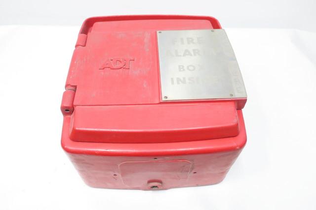 ADT SA-23186 1046-GS VINTAGE FIRE ALARM BOX PULL LEVER