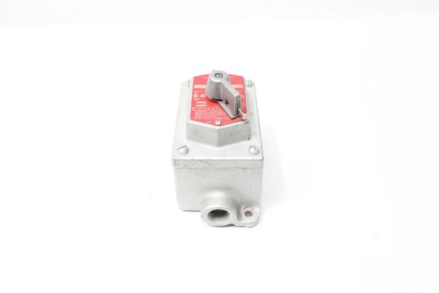 CROUSE HINDS EDS21272 EXPLOSION PROOF 2 POS SELECTOR SWITCH 600V-AC