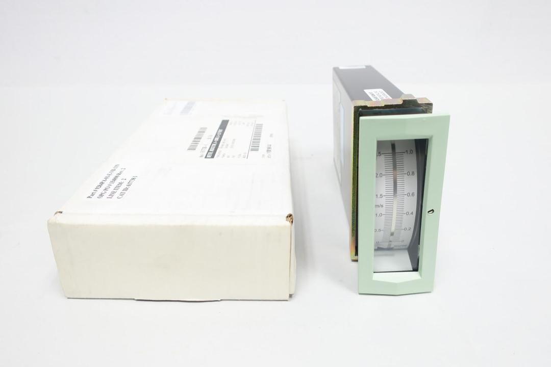VERSATILE MEASURING INSTRUMENTS 9284PA-01-E-VB-13N VERTICAL PANEL METER 0-2.5M/S