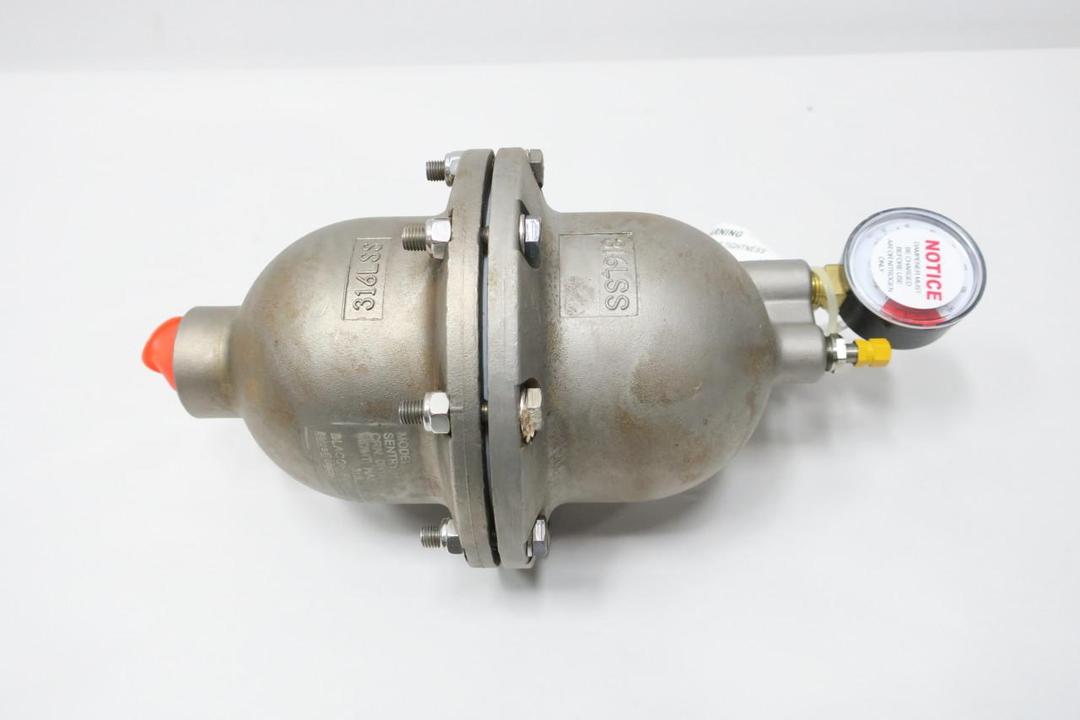 BLACOH CT3020T-ON STAINLESS PULSATION DAMPENER 150PSI 3/4IN NPT