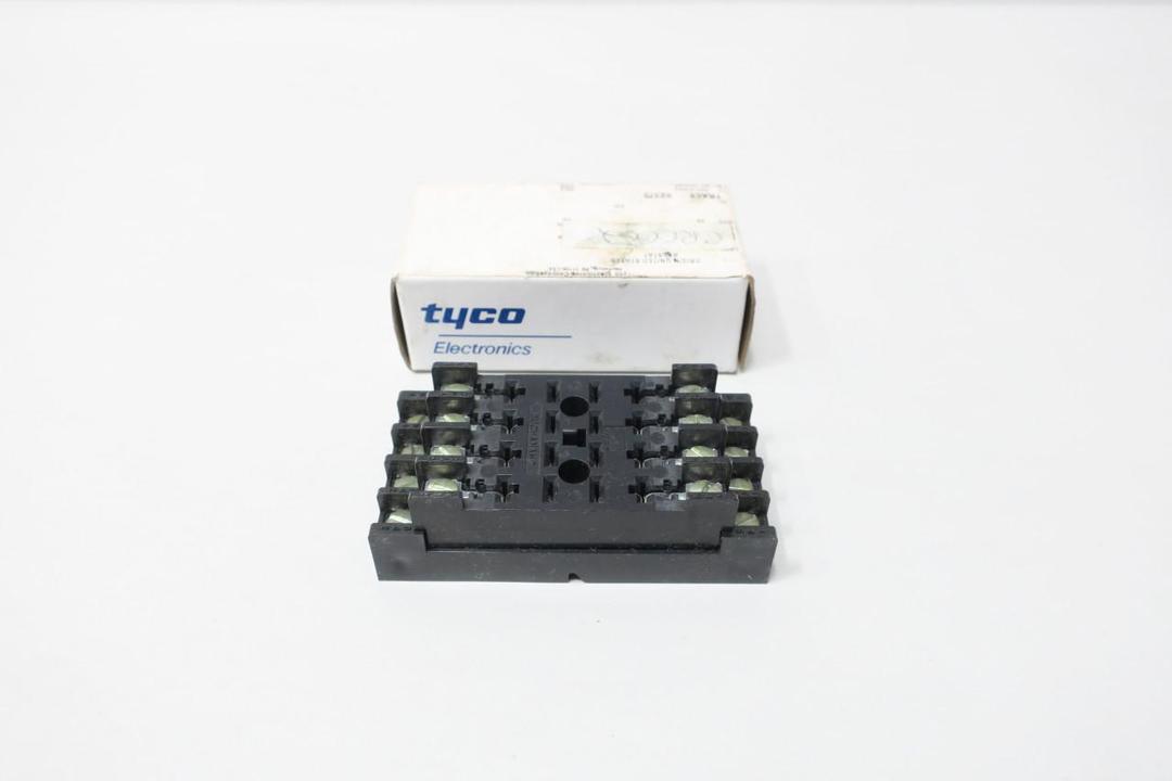 TYCO CR0002 RELAY SOCKET