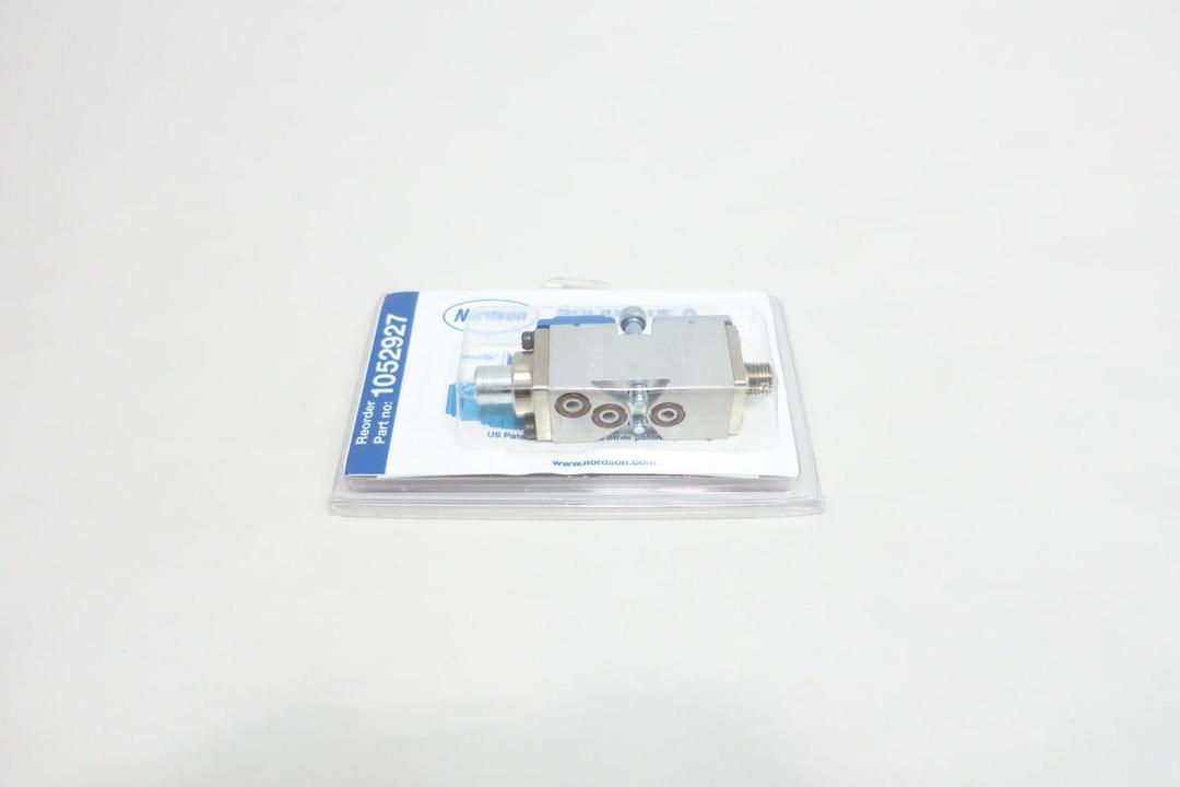 NORDSON 1052927 SOLIDBLUE HOT MELT GLUE APPLICATOR MODULE