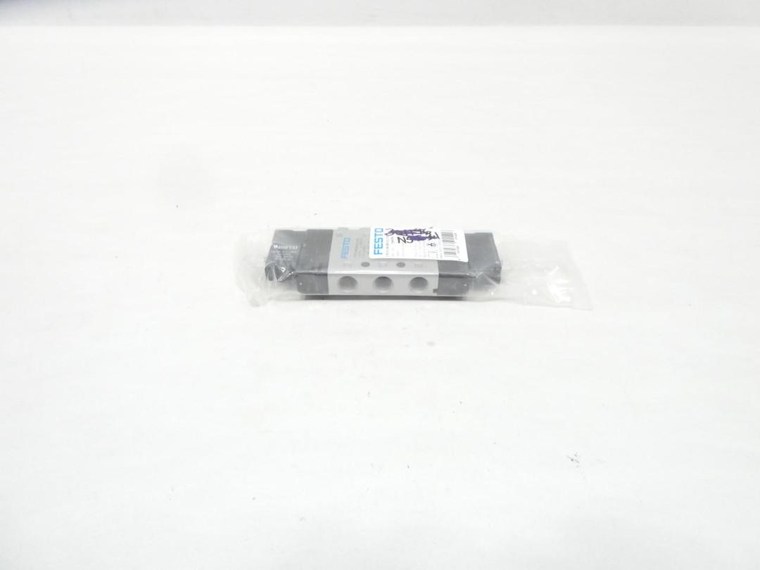 FESTO CPE14-M1BH-5J-1/8 196939 PNEUMATIC SOLENOID VALVE