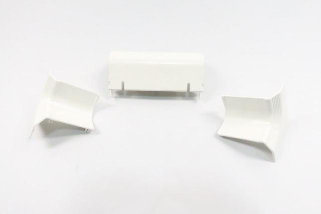 PANDUIT T702ICIW PAN-WAY TWIN-70 INSIDE CORNER FITTING