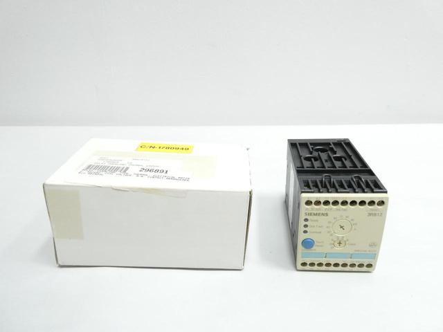 SIEMENS 3RB1246-1EG10 OVERLOAD RELAY 25-100A AMP