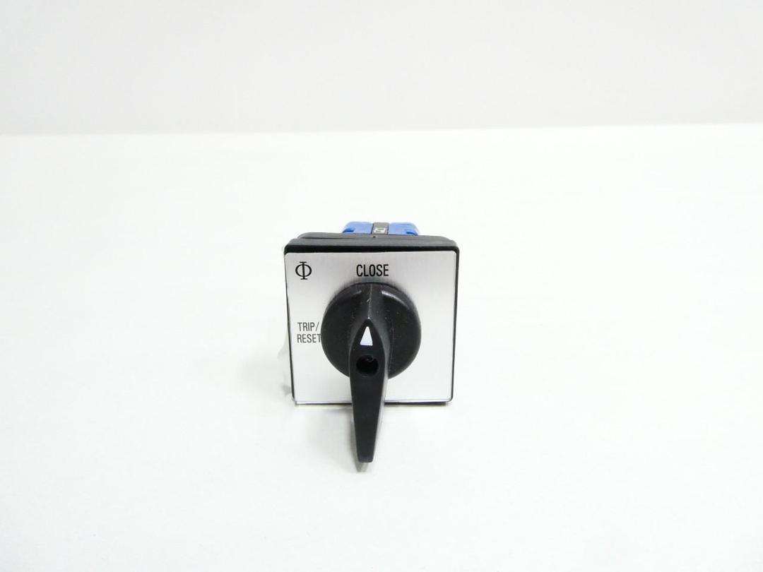 KRAUS & NAIMER D10A CD3204-600 ROTARY CAM SWITCH 600V-AC