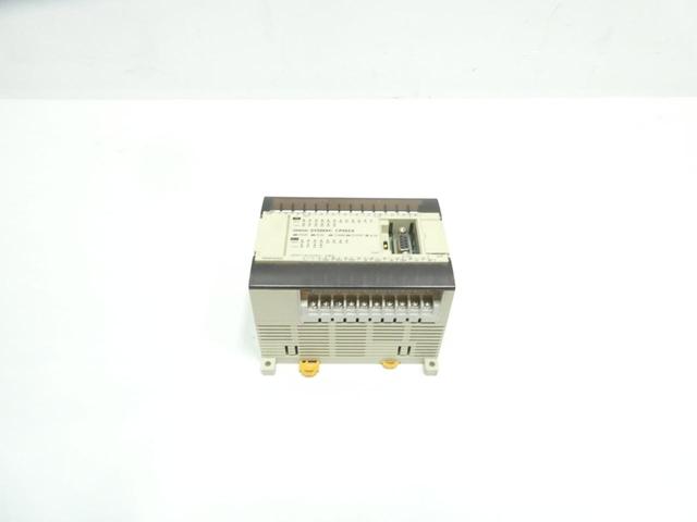 OMRON CPM2A-30CDR-A PROGRAMMABLE CONTROLLER MODULE
