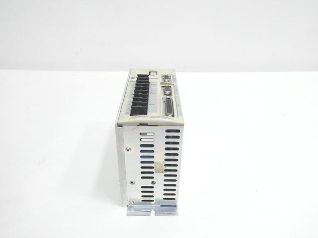 ALLEN BRADLEY 2098-DSD-005X 9101-2341 SERVO DRIVES 120/240V-AC 120/240V-AC 1PH