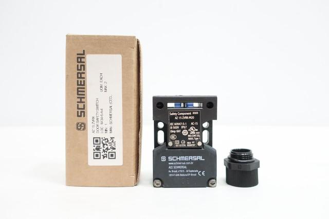 SCHMERSAL AZ 15 ZVRK-M20 SAFETY INTERLOCK SWITCH 500V-AC