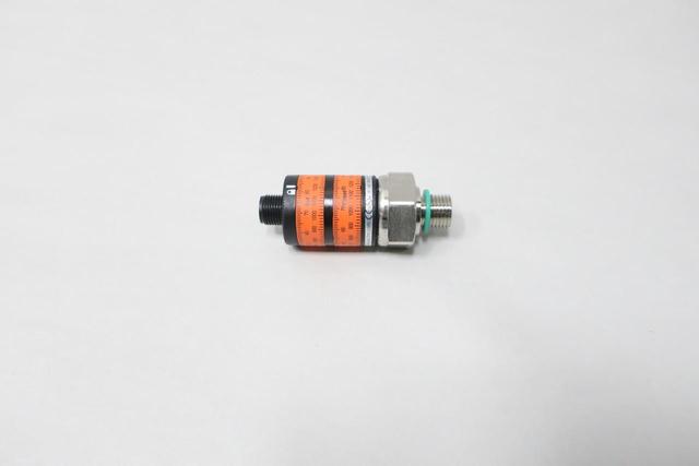IFM EFECTOR PK6522 PK-100-SFG14-HCPKG/US PRESSURE SWITCH 1/4IN 200BAR 9.6-32V-DC