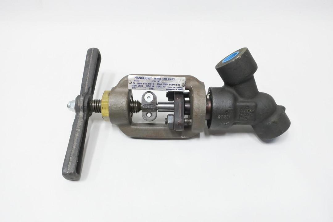 HANCOCK 4102W MANUAL STEEL SOCKET WELD GLOBE VALVE 1/2IN 2680