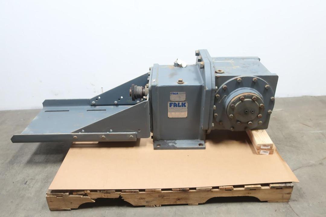 FALK 402-1060FZB3 RIGHT ANGLE SPEED REDUCER ENCLOSED GEAR DRIVE 40HP 13.85:1