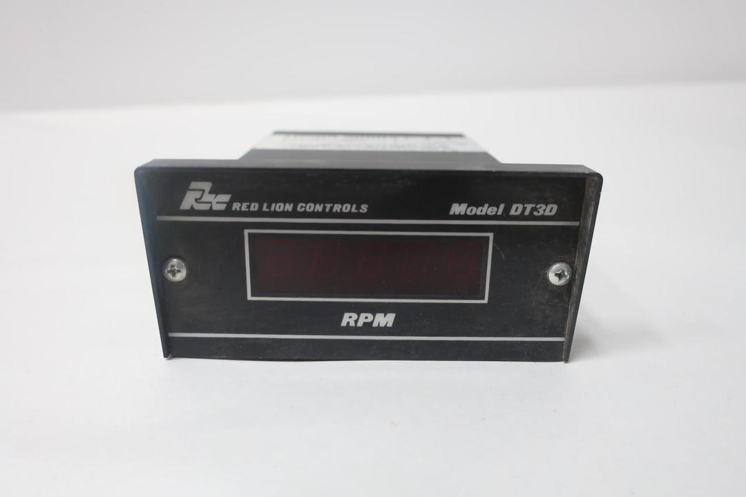 RED LION DT3D0500 TACHOMETER 12V