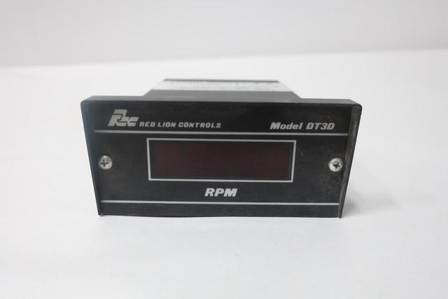 RED LION DT3D0500 TACHOMETER 12V