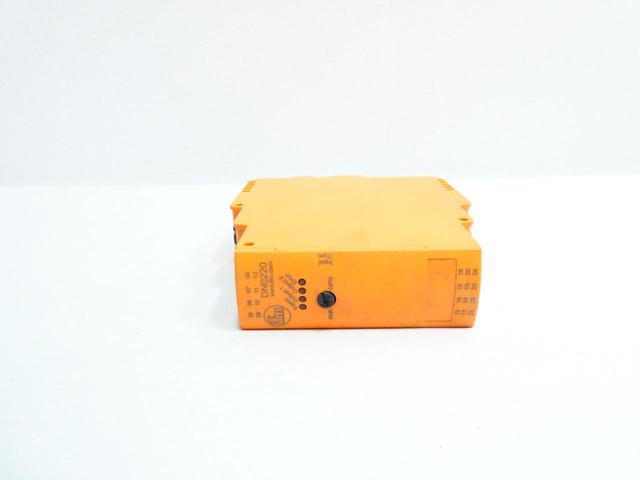 IFM EFECTOR DN0220 N200/SA-2 SWITCHING AMPLIFIER 110-240V-AC 24V-DC 11W
