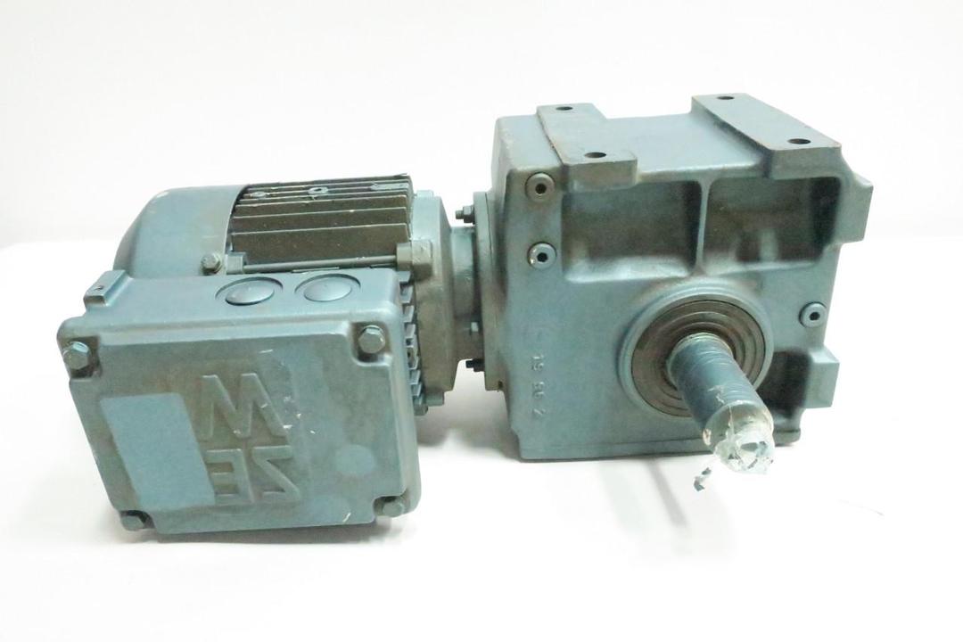SEW EURODRIVE S52DT71D4 GEARMOTOR 29RPM 3PH 1/2HP 230/460V-AC