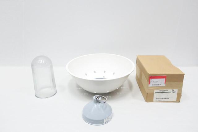 CROUSE HINDS VDA23GPRD INCANDESCENT LIGHT FIXTURE 300W