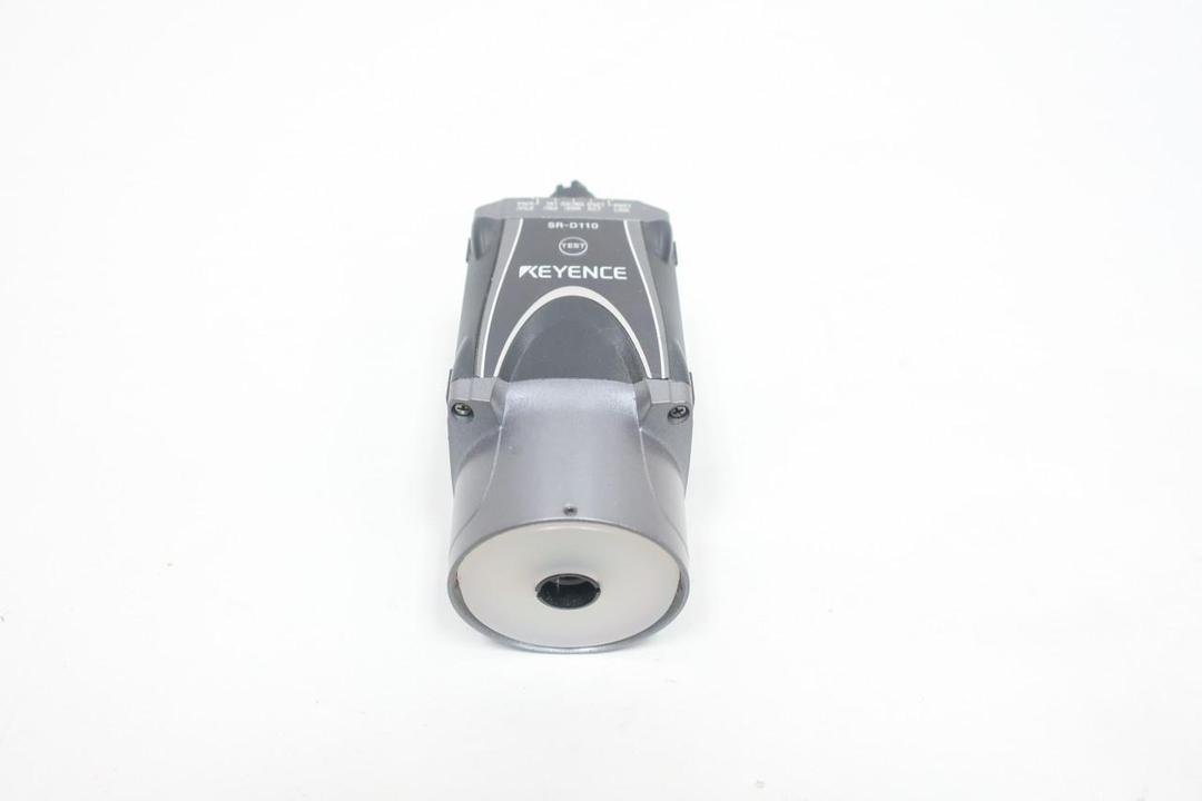 KEYENCE SR-D110 2D CODE SCANNER 24V-DC