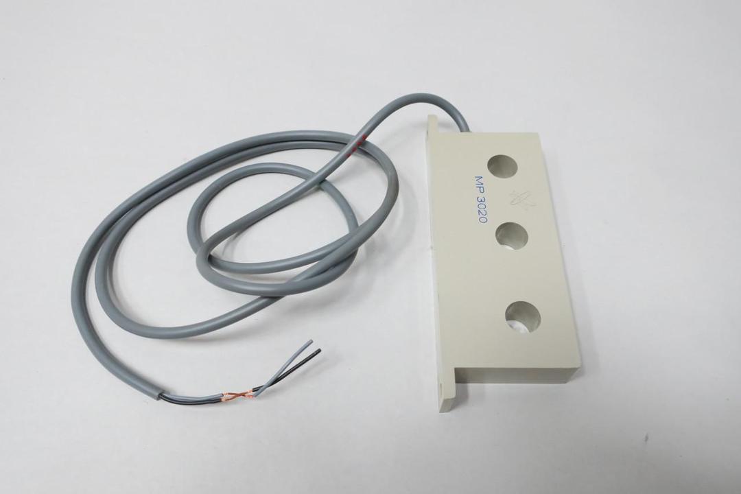 CARLO GAVAZZI MP3020 CURRENT TRANSFORMER