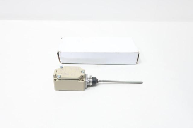 OMRON WLNJ-30-N LIMIT SWITCH 125V-DC