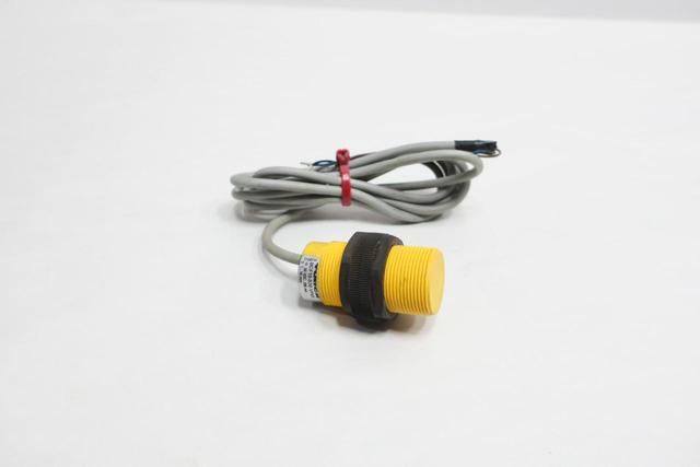 TURCK BCF10-S30-VP4X PROXIMITY SENSOR 10-65V-DC