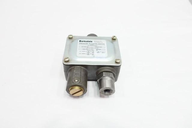 BARKSDALE 9048-4 PRESSURE SWITCH 200-3000PSI 125/250/480/600V-AC 125/250V-DC