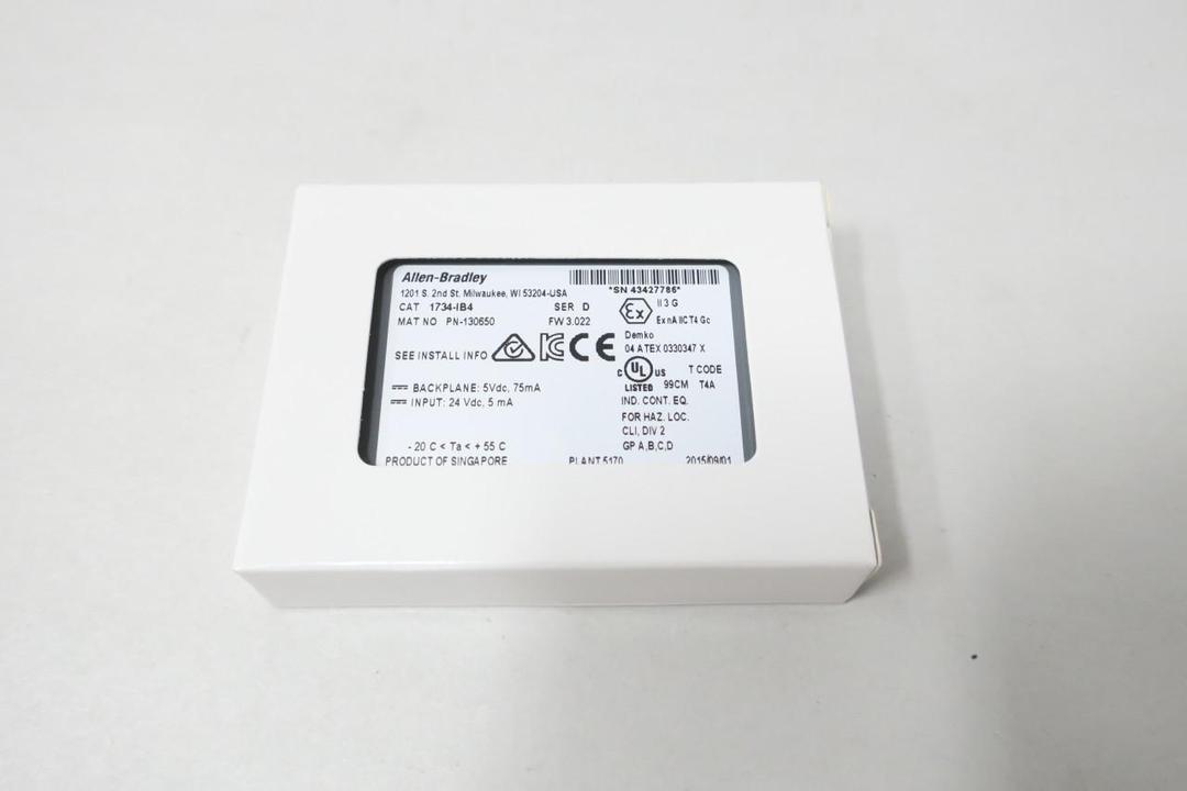 ALLEN BRADLEY 1734-IB4 DIGITAL INPUT MODULE SER D