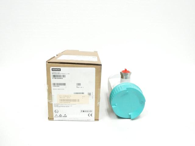 SIEMENS 7ML52020EC0 SITRANS LU180 ULTRASONIC LEVEL TRANSMITTER 12-30V-DC