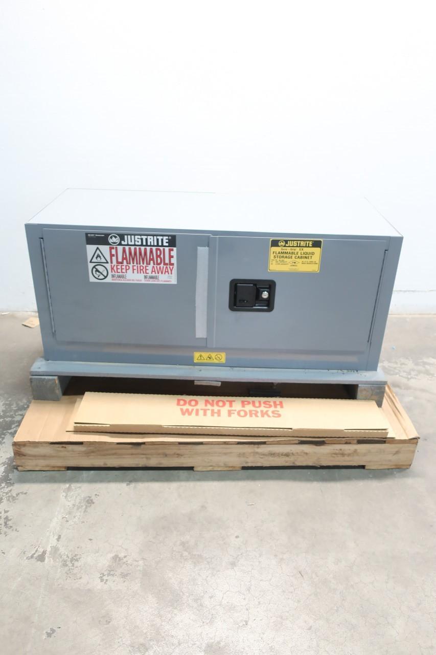 JUSTRITE 891303 SURE-GRIP EX FLAMMABLE LIQUID STORAGE CABINET 12GAL