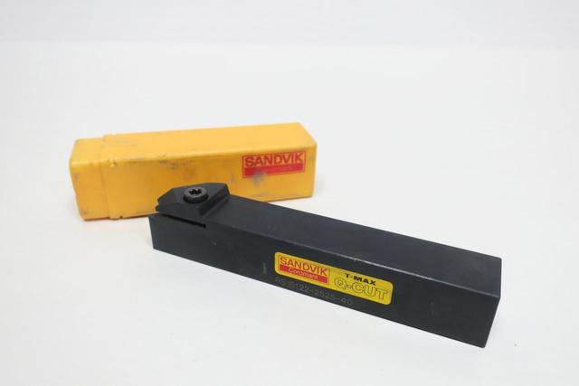 SANDVIK RS151.22-2525-40 T-MAX Q-CUT TOOL HOLDER