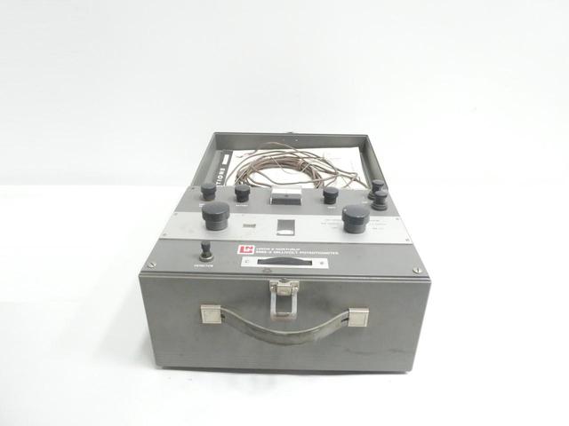 LEEDS NORTHRUP 8690-2 MILLIVOLT POTENTIOMETER