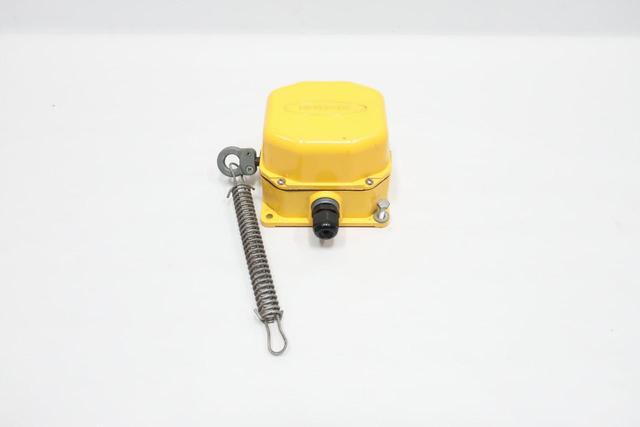 REES 04944-800 CABLE OPERATED SWITCH