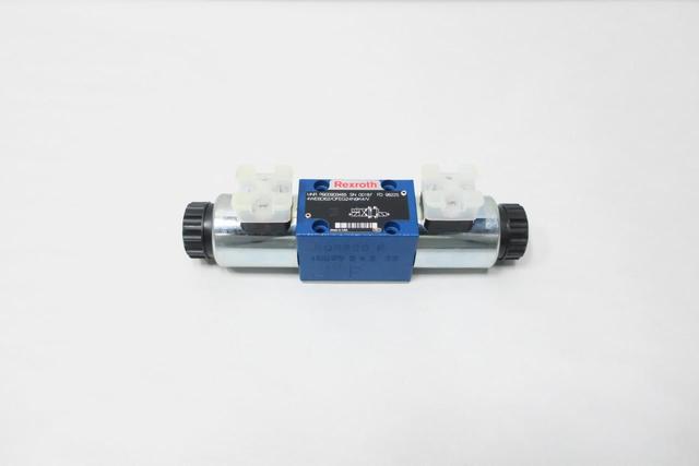 REXROTH R900903465 HYDRAULIC DIRECTIONAL CONTROL VALVE