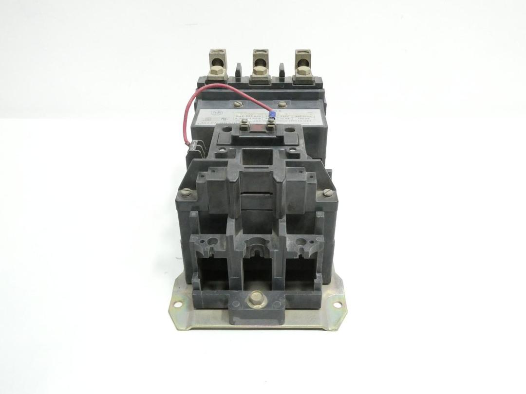 ALLEN BRADLEY 500-EOD930 SIZE 4 AC CONTACTOR 115-120V-AC 135A AMP 100HP