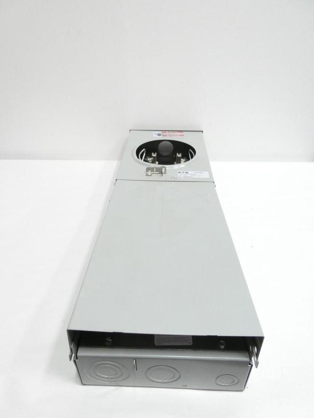 EATON CHR1N7NS RINGLESS PEDESTAL MOUNT METERED SOCKET CENTER 125A 120/240V-AC