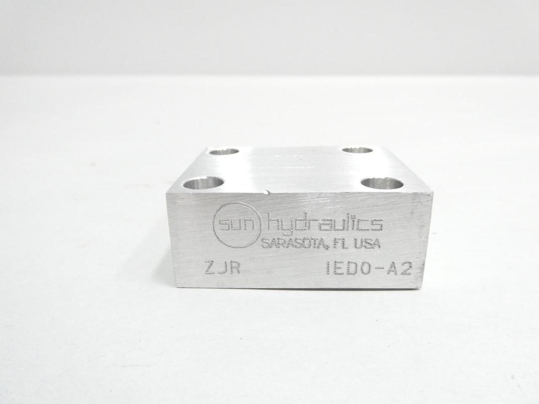 SUN HYDRAULICS ZJR 1ED0-A2 HYDRAULIC VALVE MANIFOLD