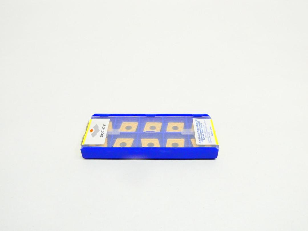 ZCC-CT YBD151 CNMG120408-DM CNMG432-DM CARBIDE INSERT