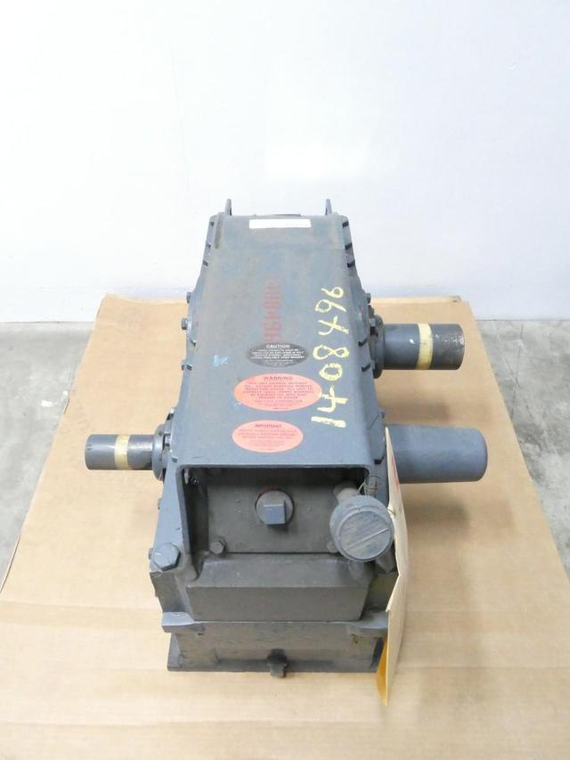 FALK 2070Y1-B ENCLOSED GEAR DRIVE 140HP 3.652:1