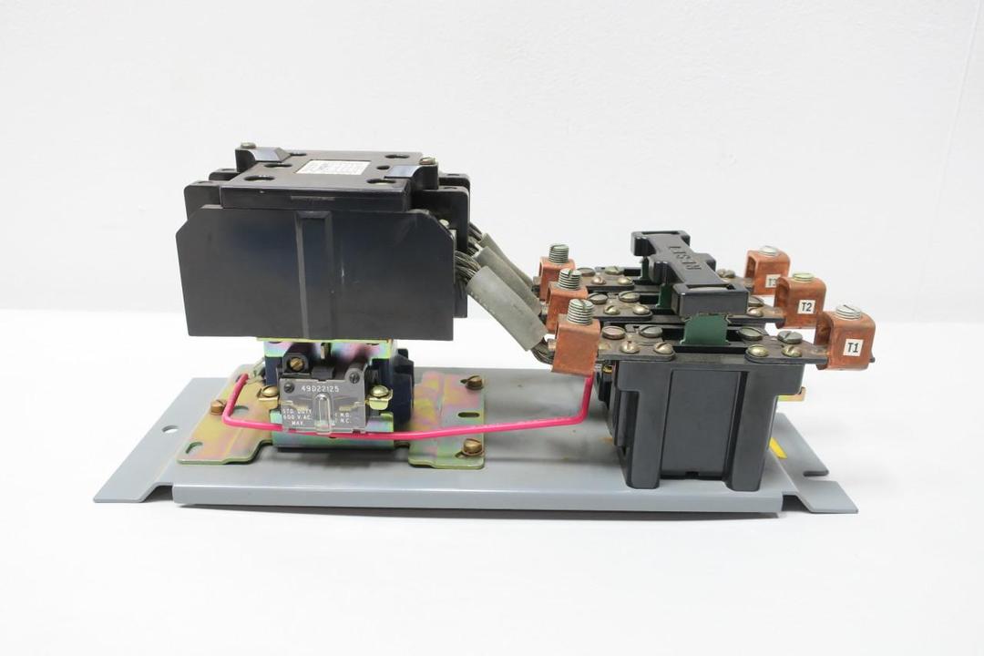 FURNAS 16FE32AG81 VOLTAGE STARTER 208-240V-AC