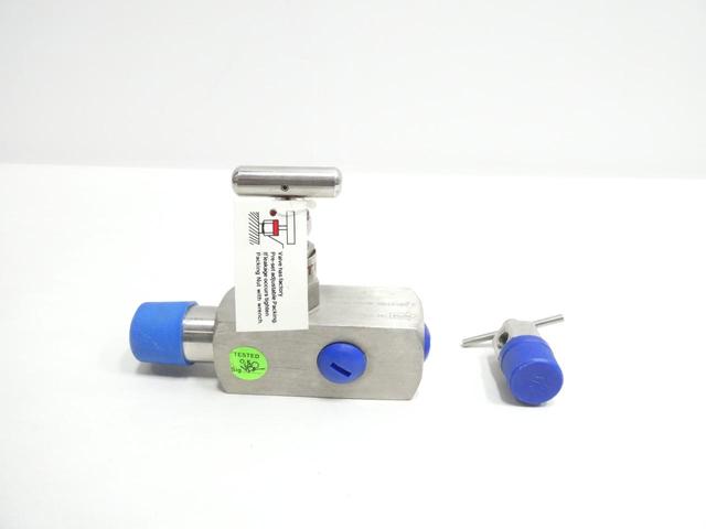 WGI WN8536-1L STAINLESS NEEDLE VALVE 1/2IN X 3/4IN NPT 10000PSI
