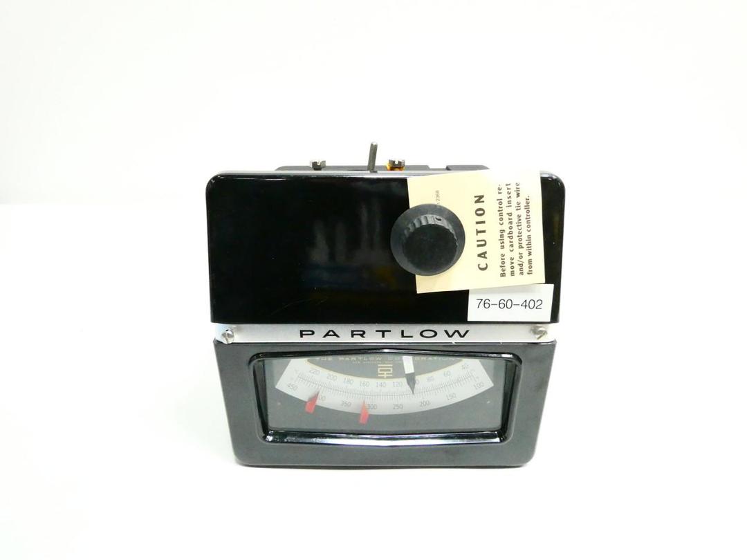 PARTLOW LFB73-73 TEMPERATURE CONTROLLER 100-450F 125/250V-AC